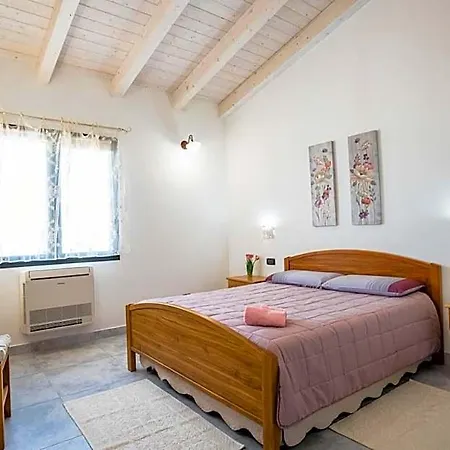 La Luna Nel Pozzo Portoscuso